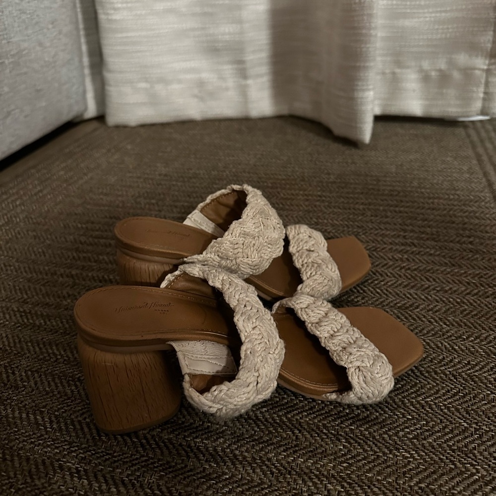 TARGET HEELS